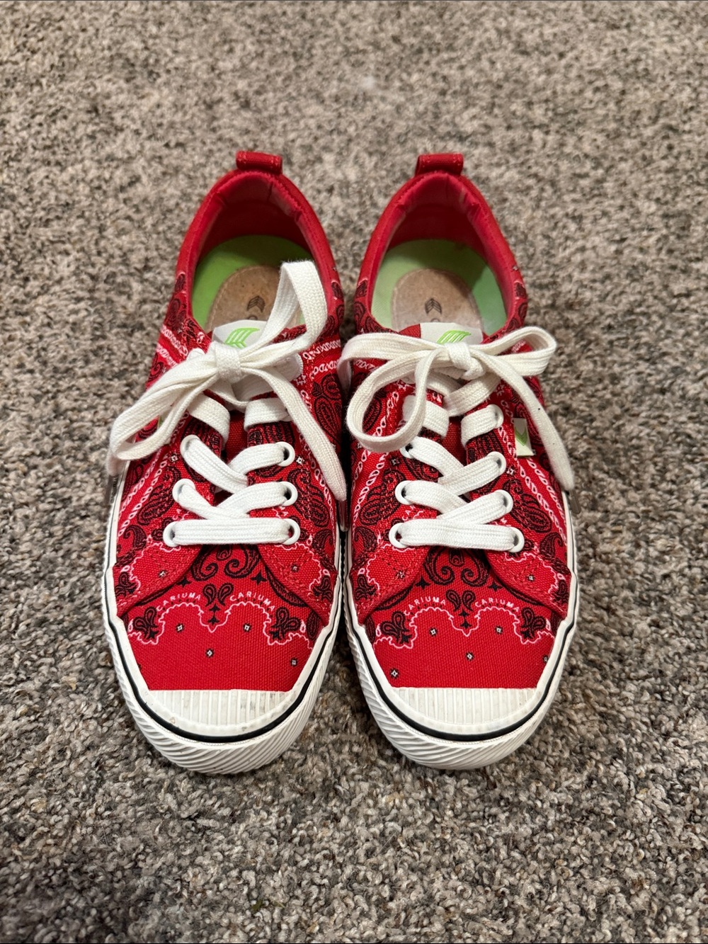 Cariuma Women's Red Bandana-Print Canvas Sneakers with White Laces Size 8